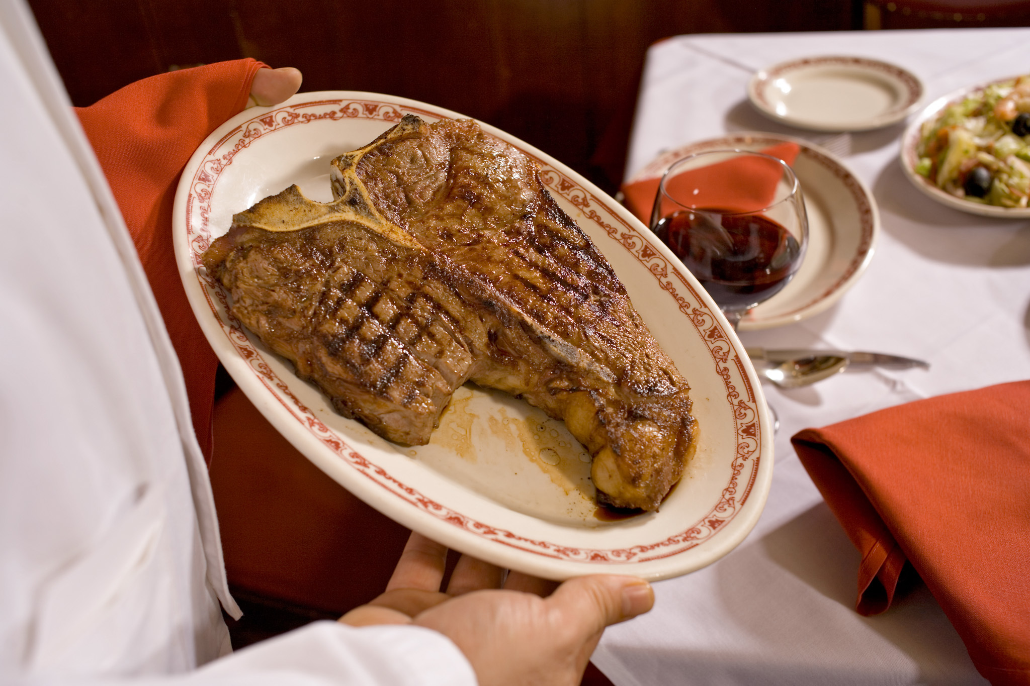 17 Best Chicago Steakhouses For Your Red Meat Fix