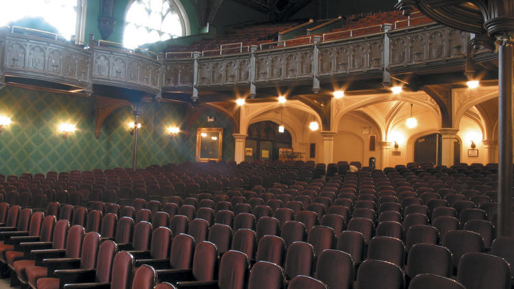 UniversityofChicagoMendelHall.venue01.jpg