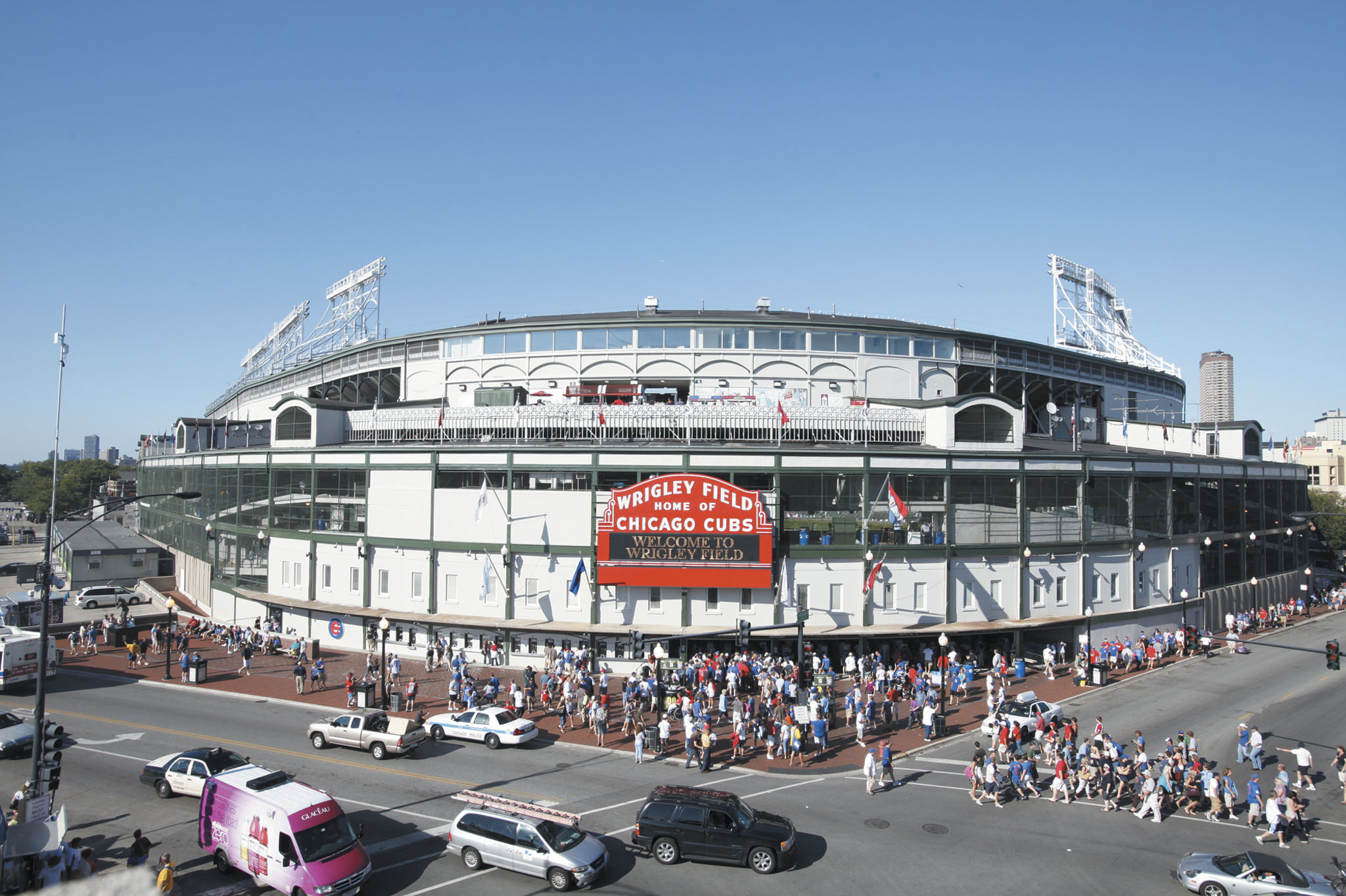 Historic Wrigley Field Stadium Tour, Home of the Chicago Cubs!