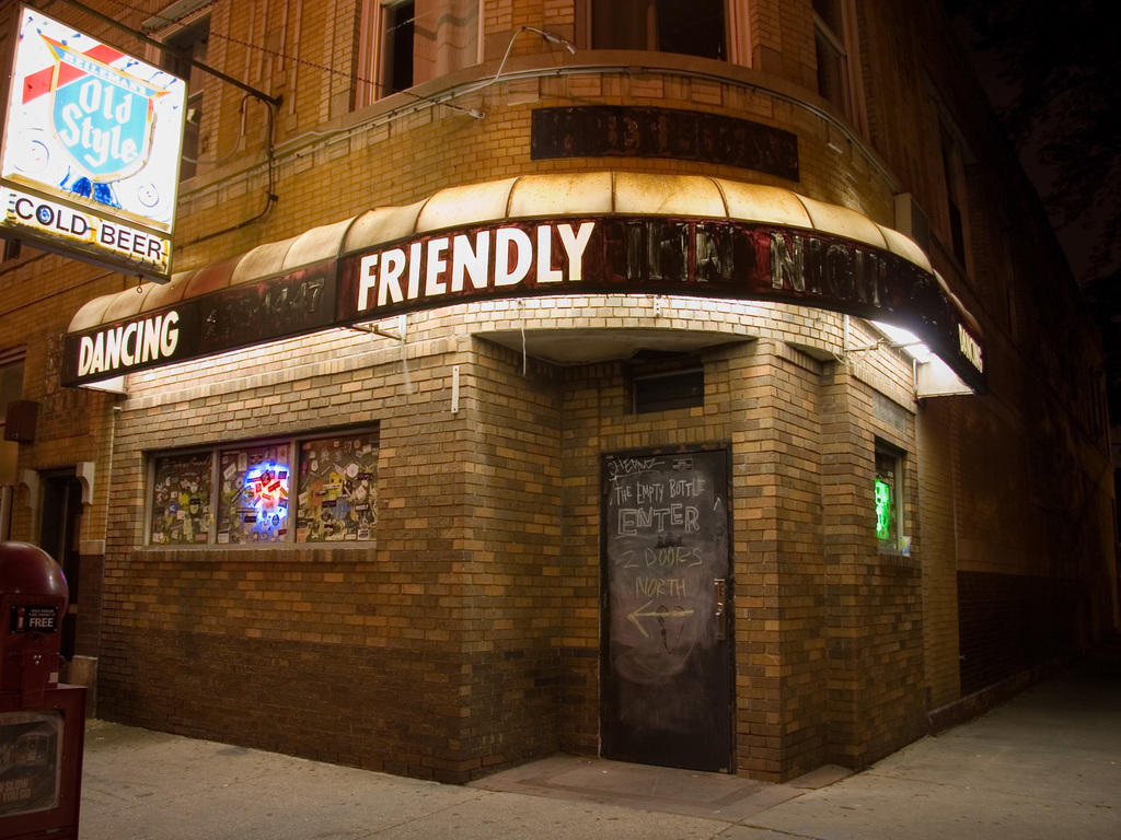 15 Best Chicago Music Venues For Rock, Blues, Jazz And More