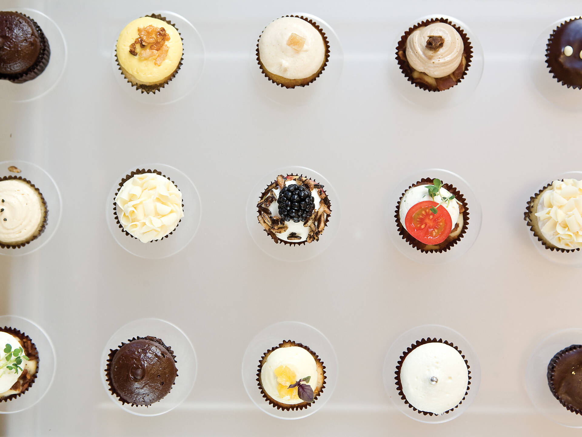Best cupcakes in Chicago Bakeries and trucks for the sweet treat