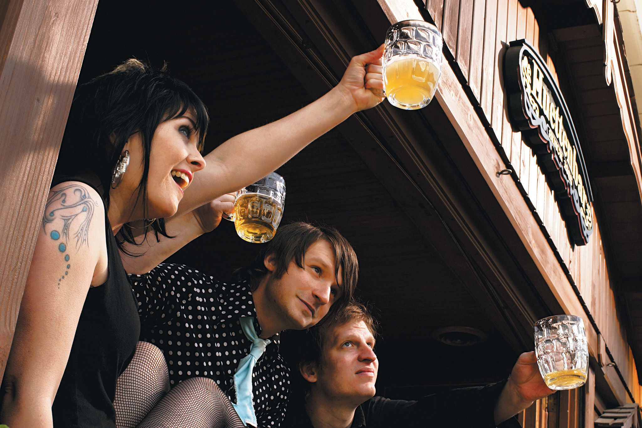 huettenbar-bars-in-lincoln-square-chicago