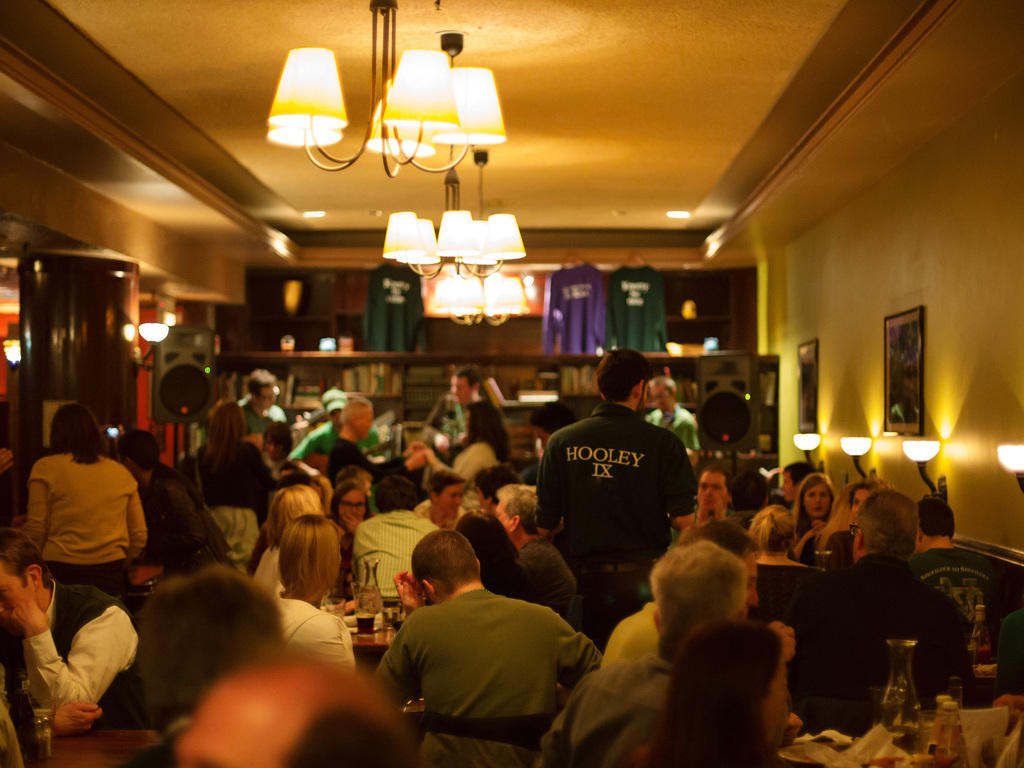 Evanston bars for classic cocktails and craft beer