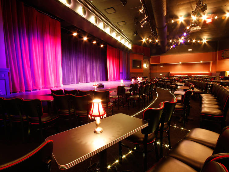 A Local's Guide to the 13 Best Comedy Clubs in Chicago