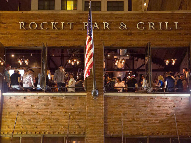 The Stanley Cup comes to Rockit Bar