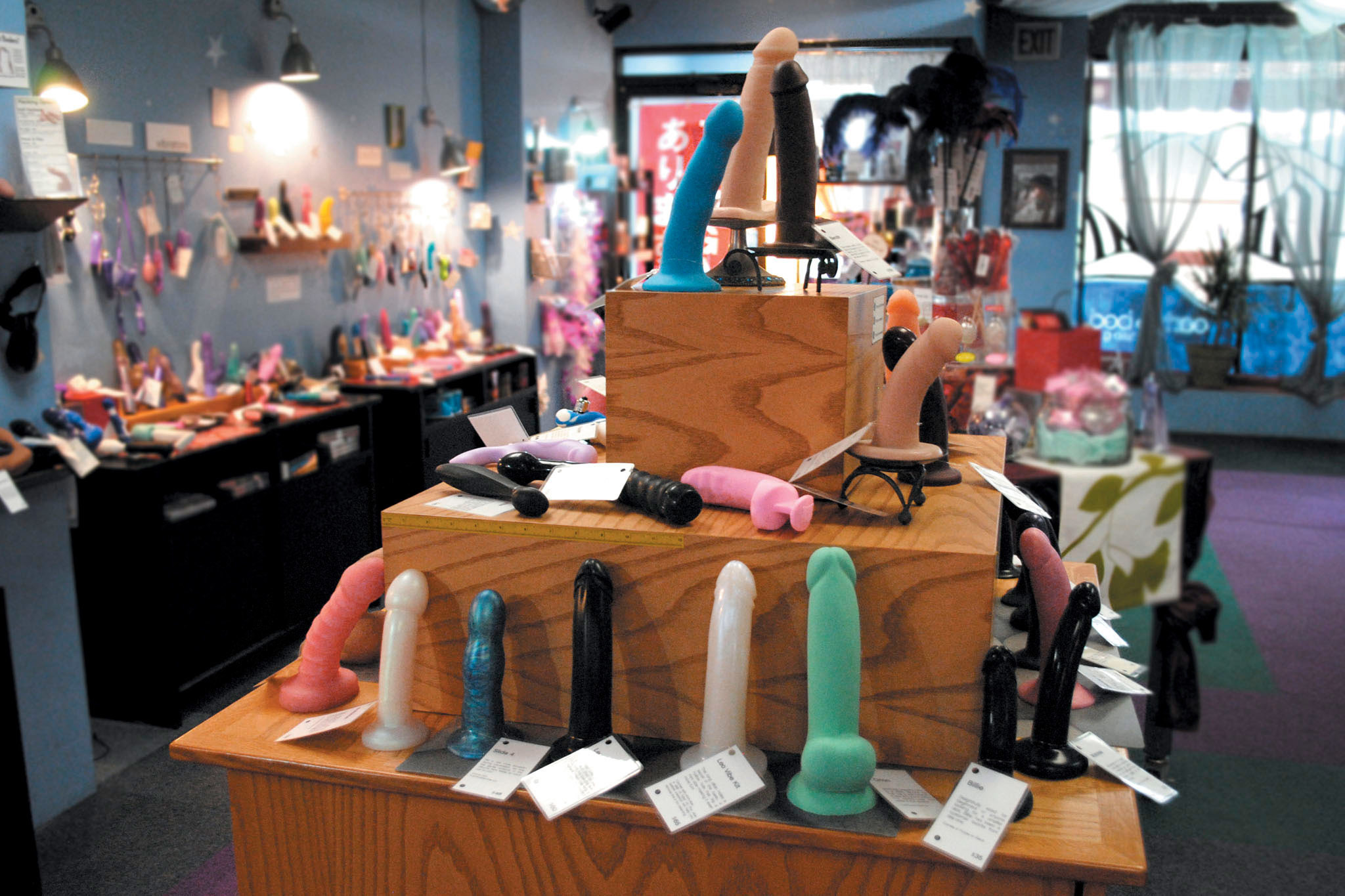 Sex Shops In Chicago For Vibrators Bondage Gear And More