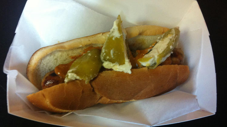 0713.chi.rb.hotdog.hotdougs.jpg