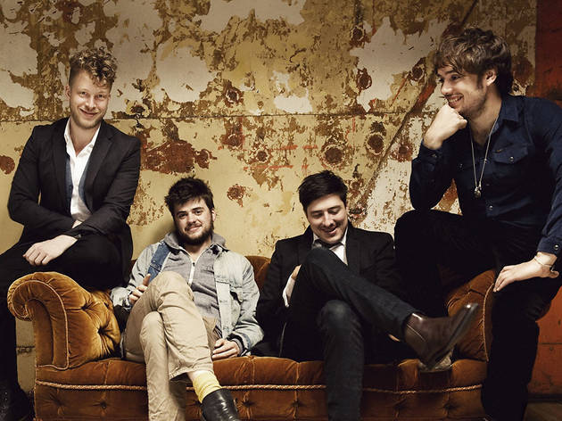 Mumford_and_sons_lollapalooza.jpg Mumford_and_sons_lollapalooza.jpg