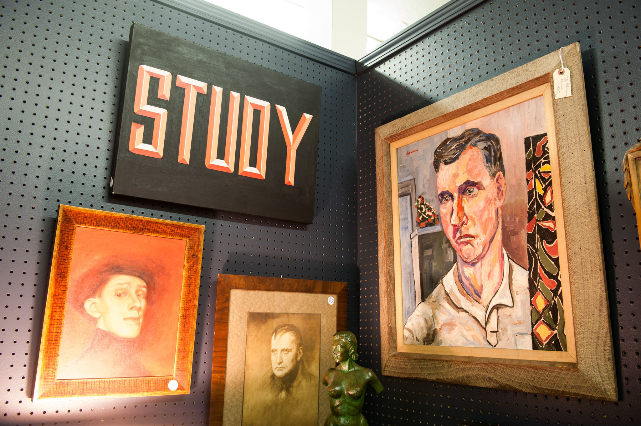 Best shops in Edgewater for furniture, home decor and more