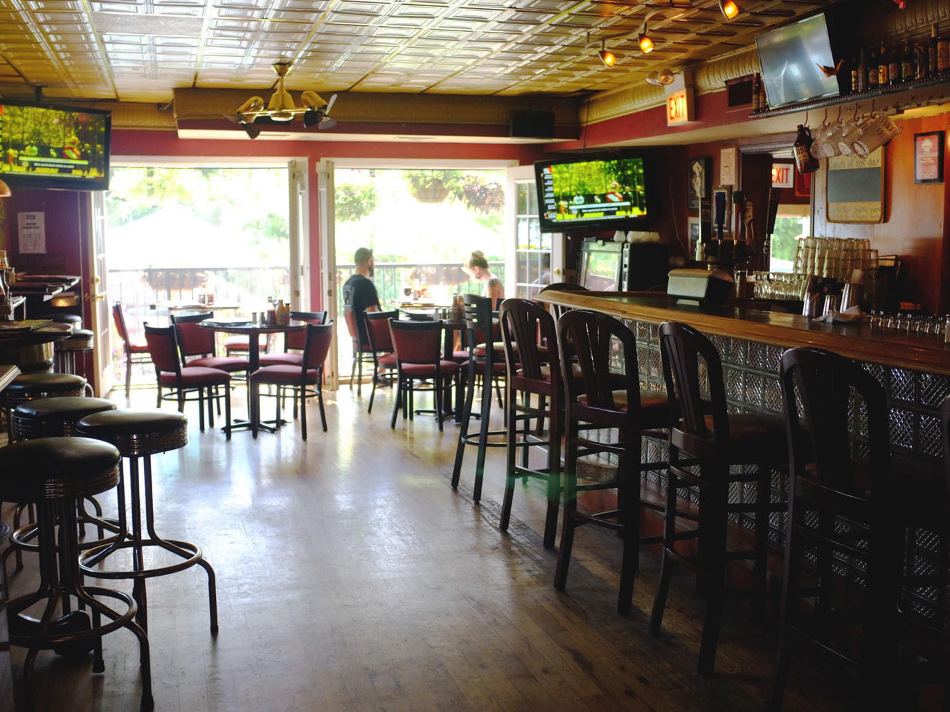 11 Best Bars in Andersonville, Chicago