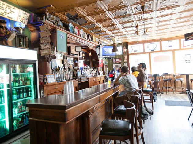 Best Dive Bars In Chicago