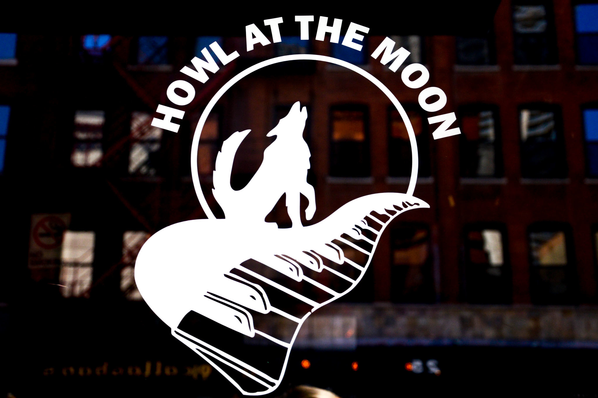 Howl at the Moon — River North
