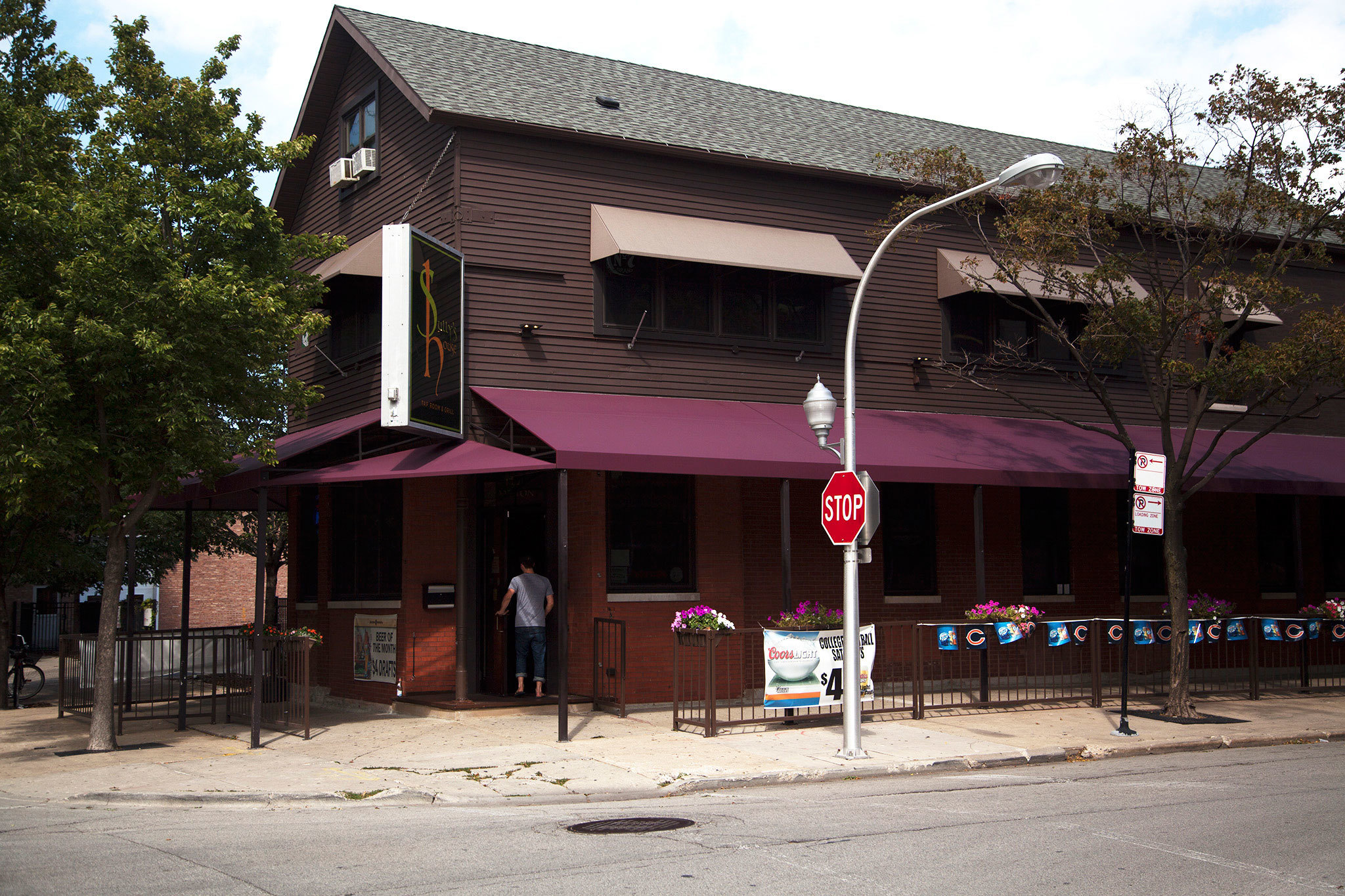 Old Town's best dive bars and rooftop bars to grab a drink