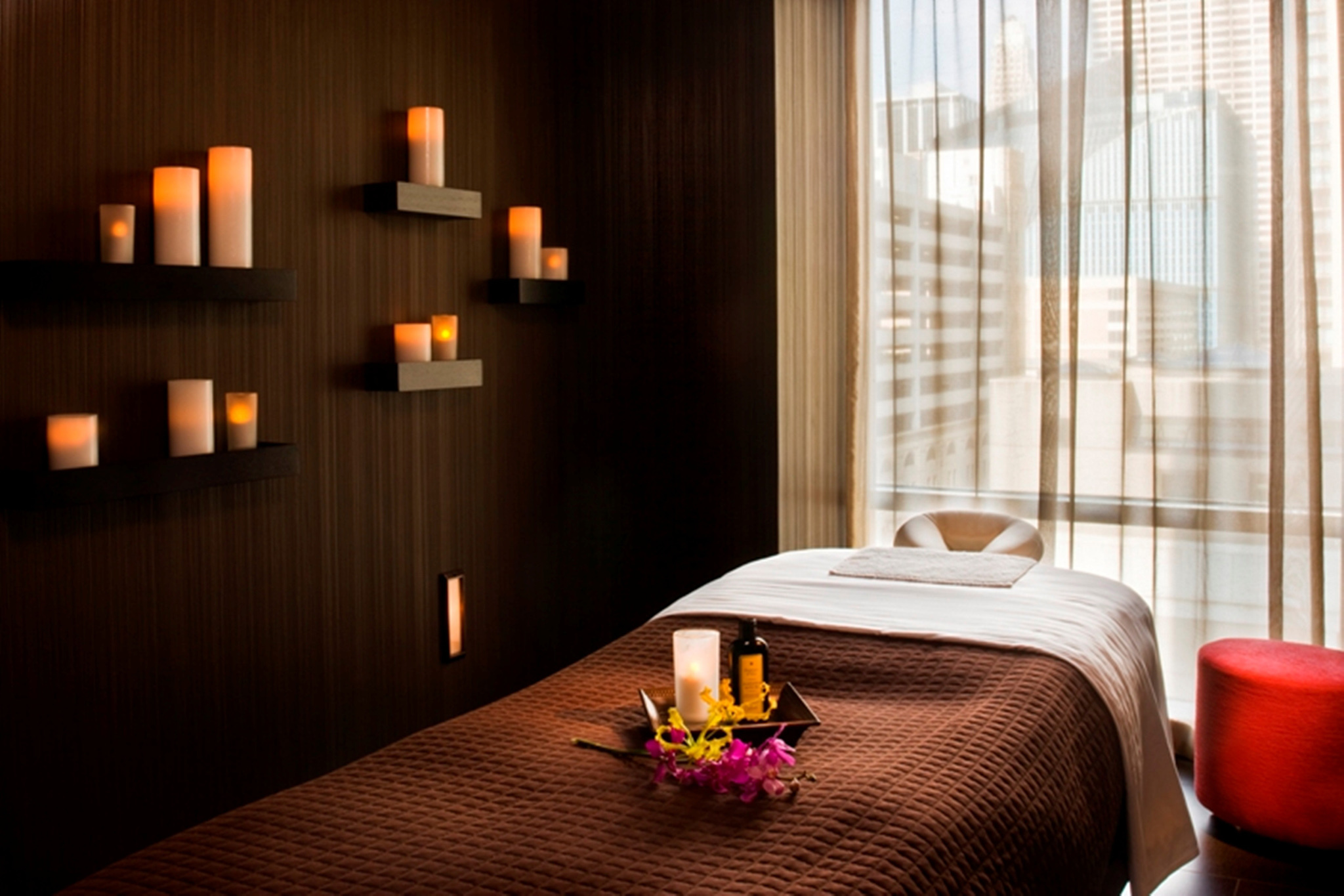 The Best Spas In Chicago For Massages Manicures And More