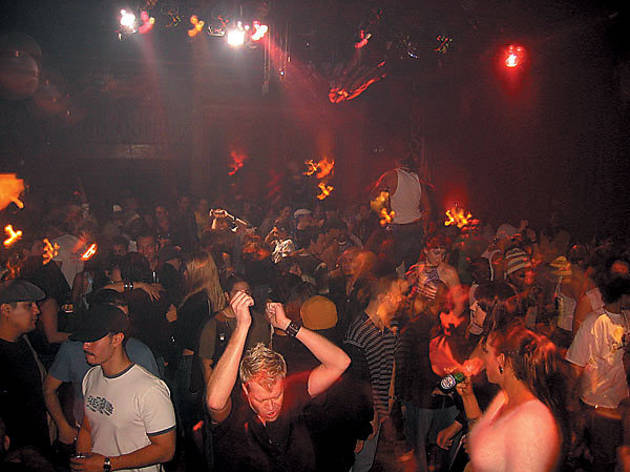 157.clubs.buzz.bbr.box.phot.jpg 157.clubs.buzz.bbr.box.phot.jpg