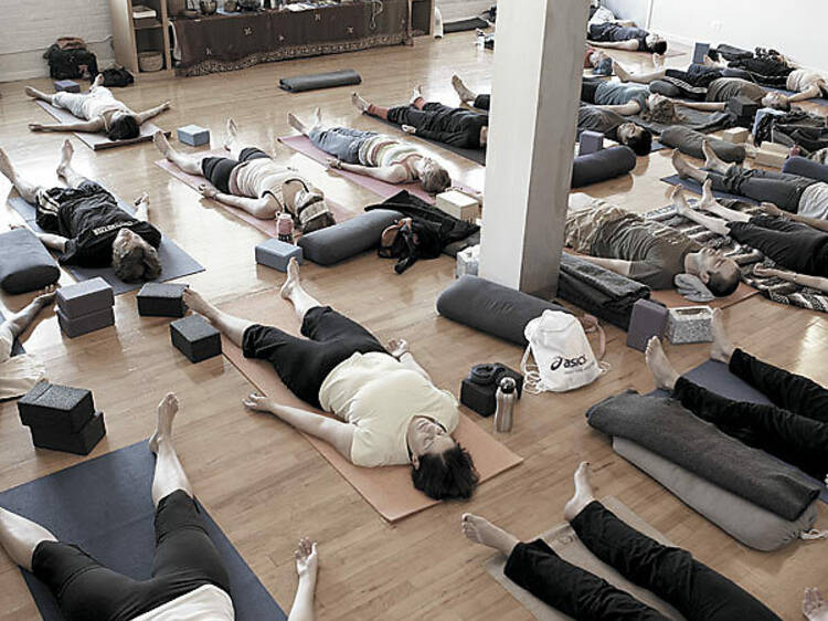 238.x600.feat.free.Yoga.jpg