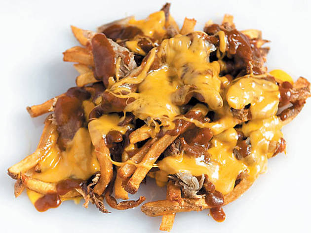 255.x600.eat.Trending.poutine.jpg 255.x600.eat.Trending.poutine.jpg