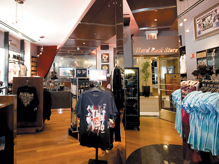 270.get.HardRock.GiftShopHCredit_SydneyJWalters.jpg