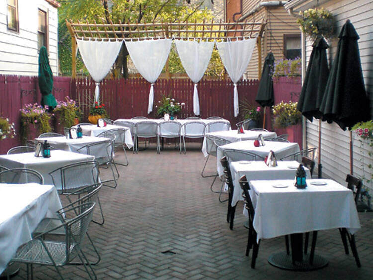 272.feat.alfresco.chez_provided.jpg