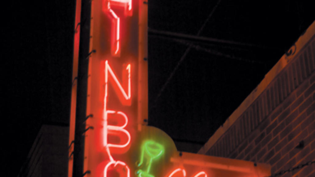 Chicagolands Amazing Neon Signs 