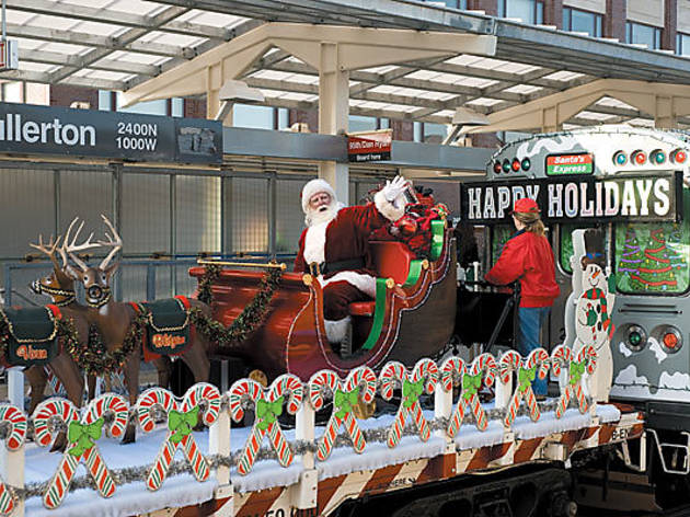 250.x600.chicago.scene.santatrai.jpg 250.x600.chicago.scene.santatrai.jpg