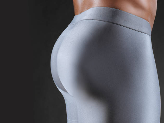 305.feat.butt.jpg 305.feat.butt.jpg