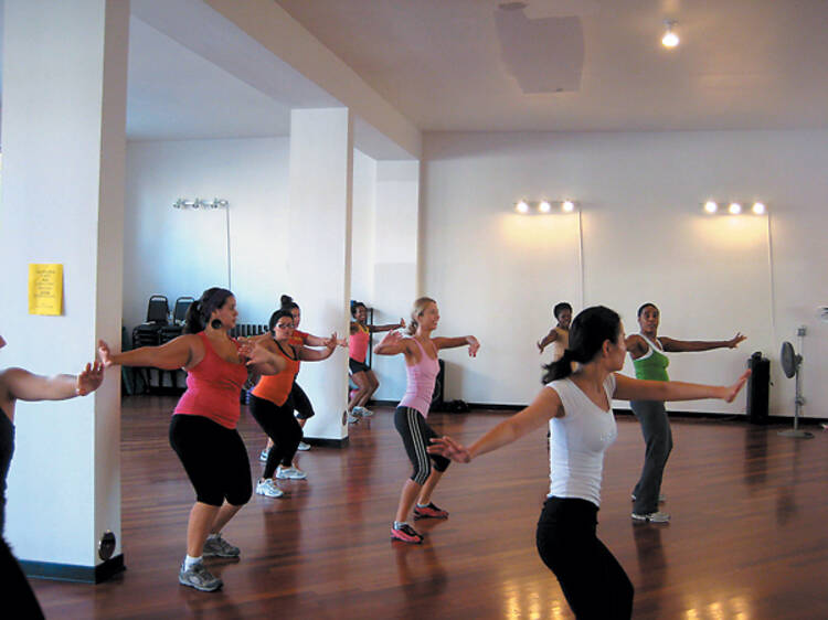 305.dance.open.3.jpg