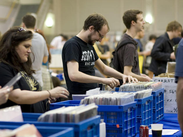 CHIRPRecordSale16 CHIRPRecordSale16