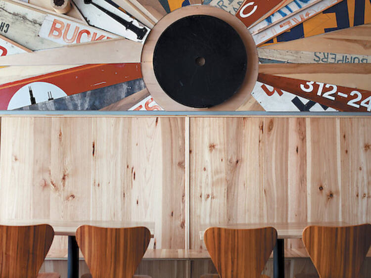327.ng.ng.lincolnpark.BurgerBar2.jpg