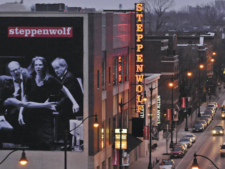 327.ng.ng.lincolnpark.theater1.jpg