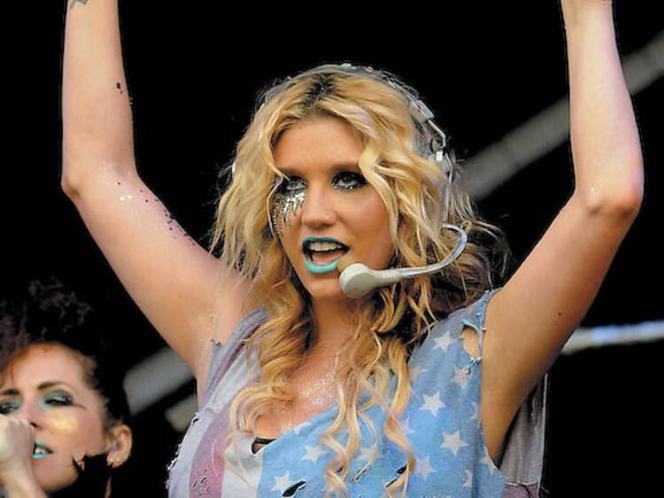 336.wk.at.ri.Kesha.JPG