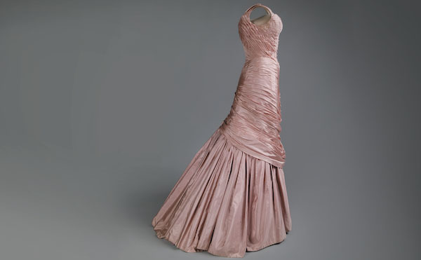 “Charles James: Genius Deconstructed” at the Chicago History Museum