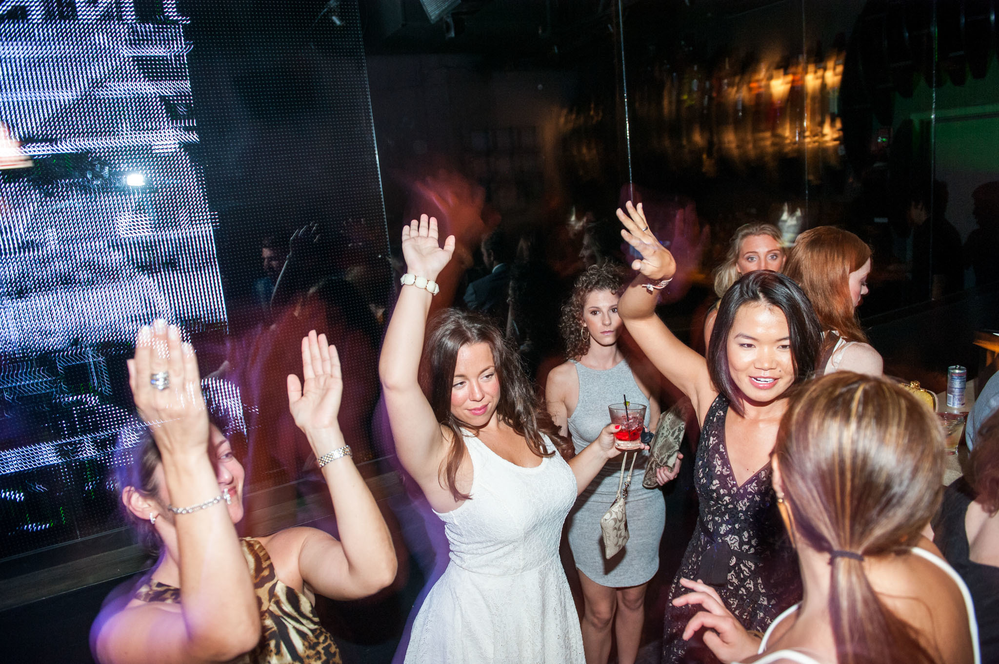 13 Best Nightclubs And Dance Clubs In Chicago 