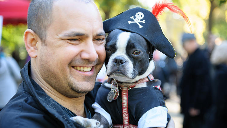 PHOTOS: Canine Promenade 2013 - 3rd Annual Dog Costume Contest and