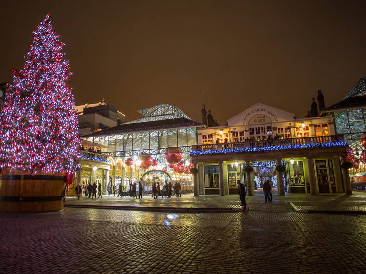 Christmas lights switch-on