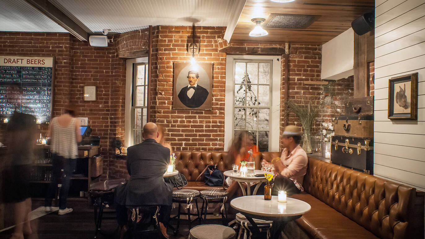 14-best-west-village-bars-to-have-a-fantastic-night-out