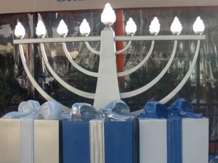 Hanukkah Celebration at Farmers Market