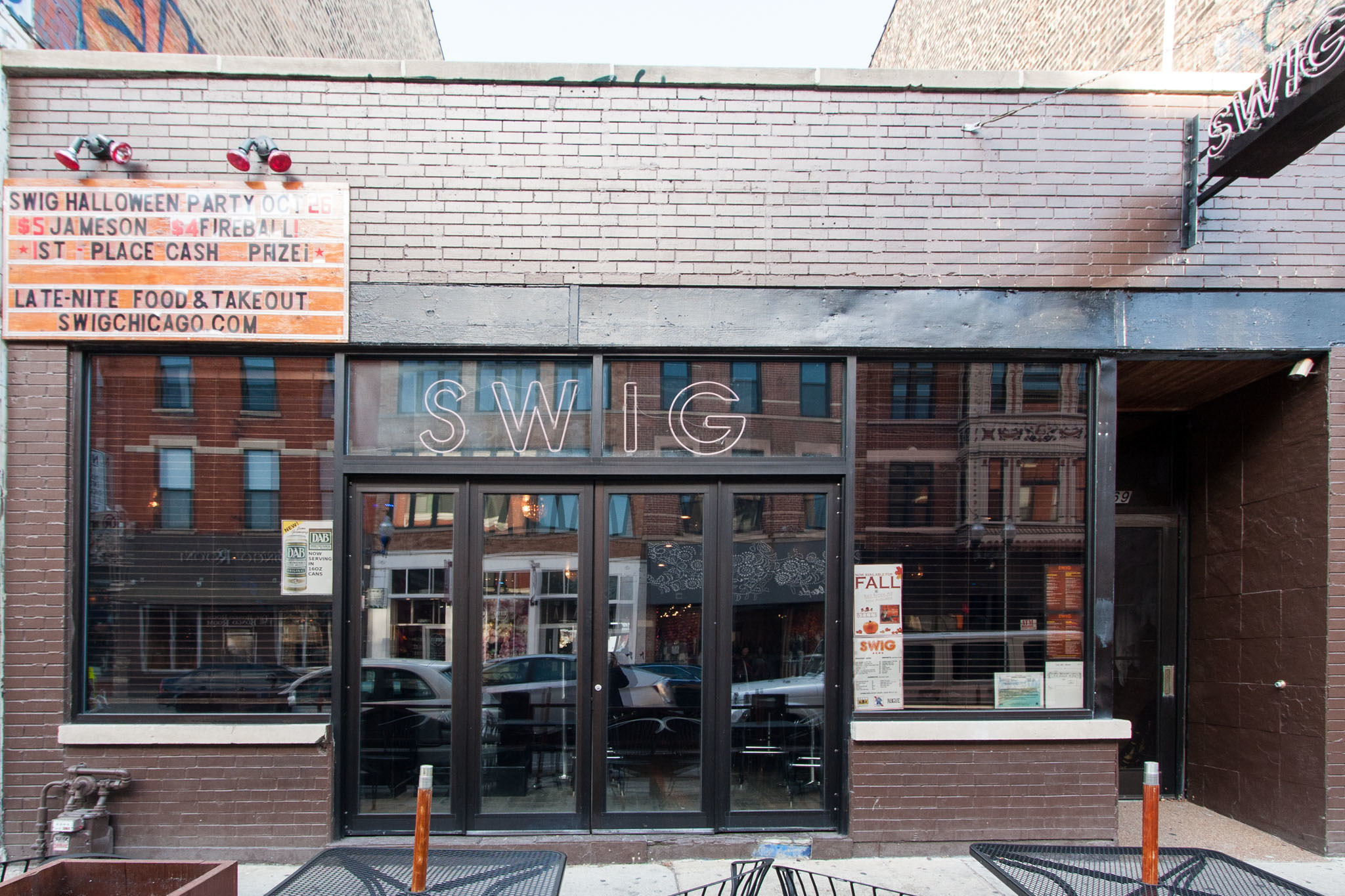 Swig Bars in Wicker Park, Chicago