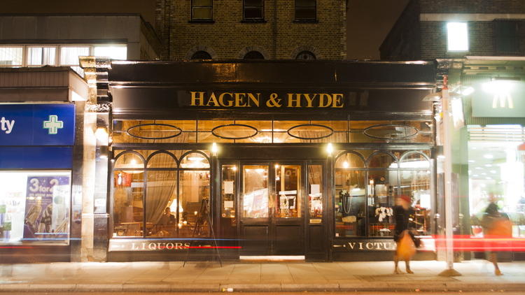 Hagen & Hyde (© Nick FitzPatrick)