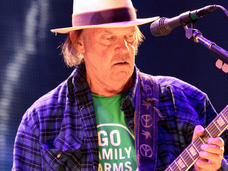 Wage heavy peace with rock legend Neil Young