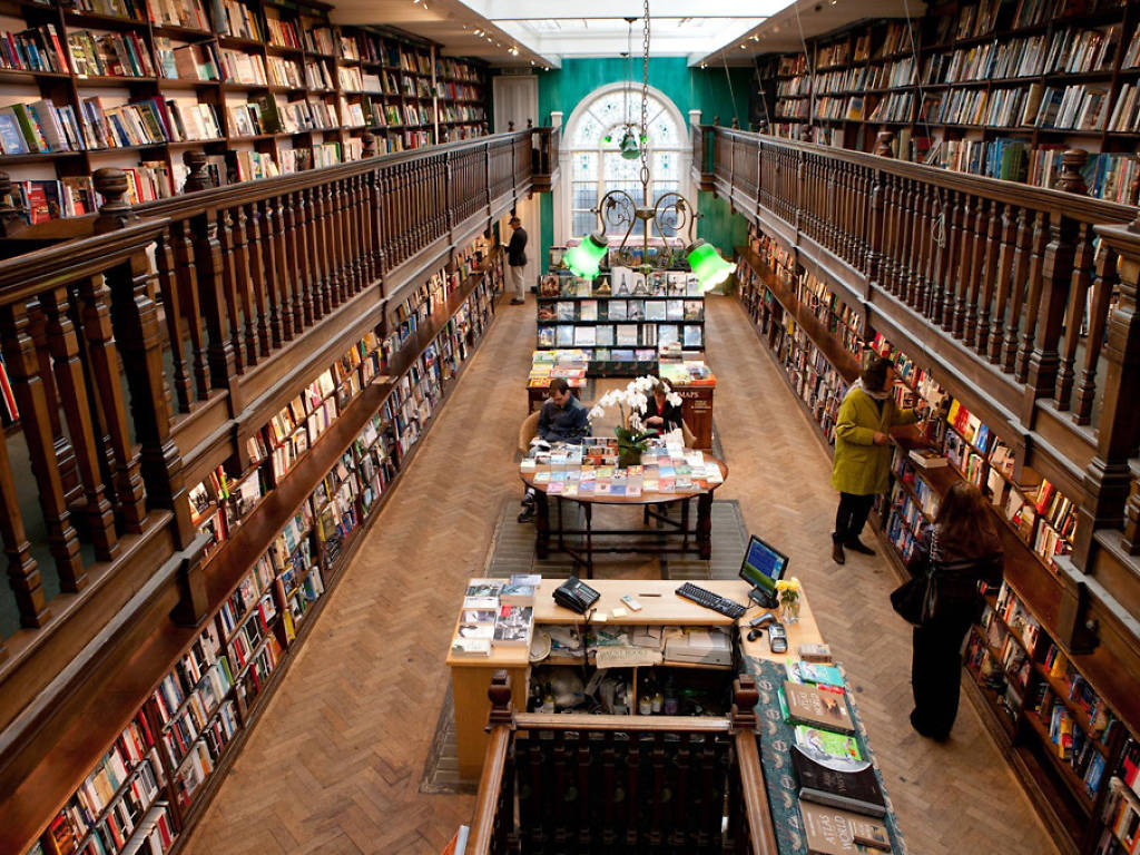 The best places to read books in London