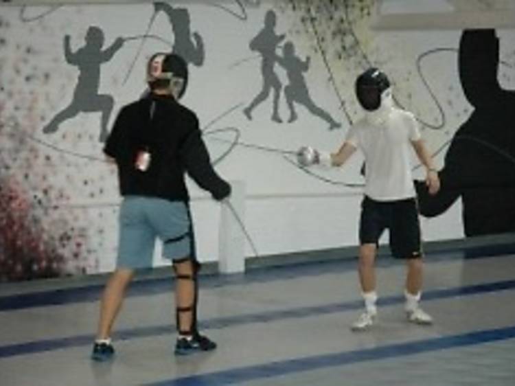 Beginners' fencing lessons at New York Fencing Academy