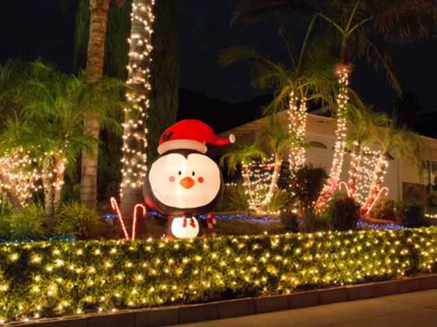 15 Best Places to See Christmas  Lights in Los  Angeles 