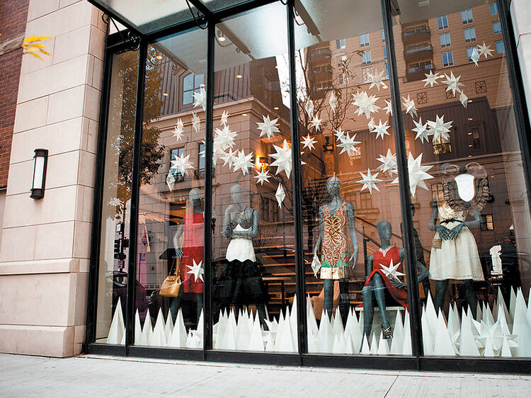 Holiday store window displays 2012