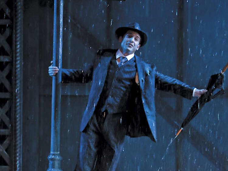 407.th.th.rv.singinintherain.jpg