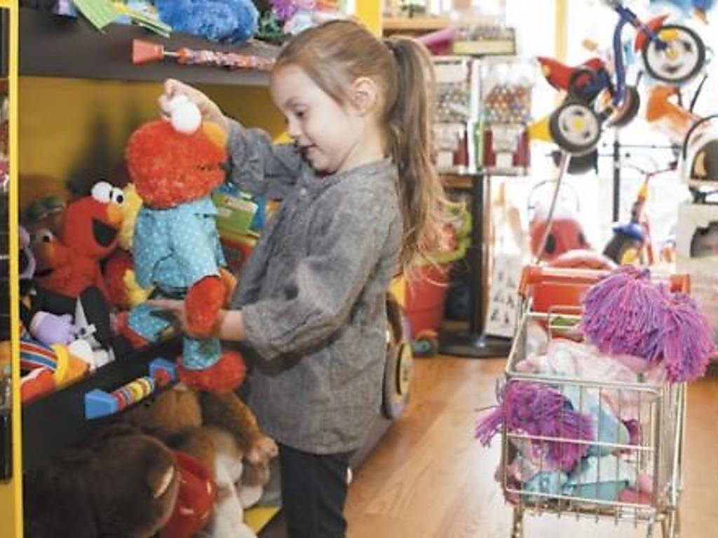 Baby stores in Chicago for gifts and gear