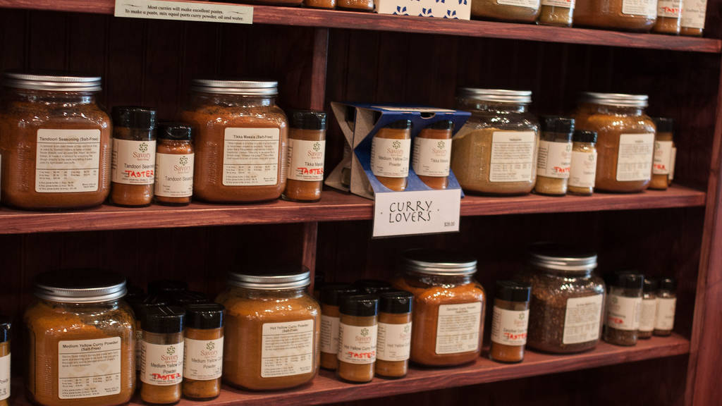 Savory Spice Shop Shopping in Lincoln Square, Chicago
