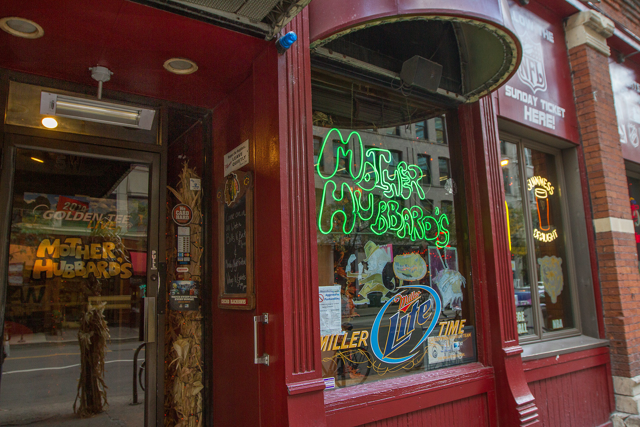 Mother Hubbard’s Sports Pub Bars in River North, Chicago