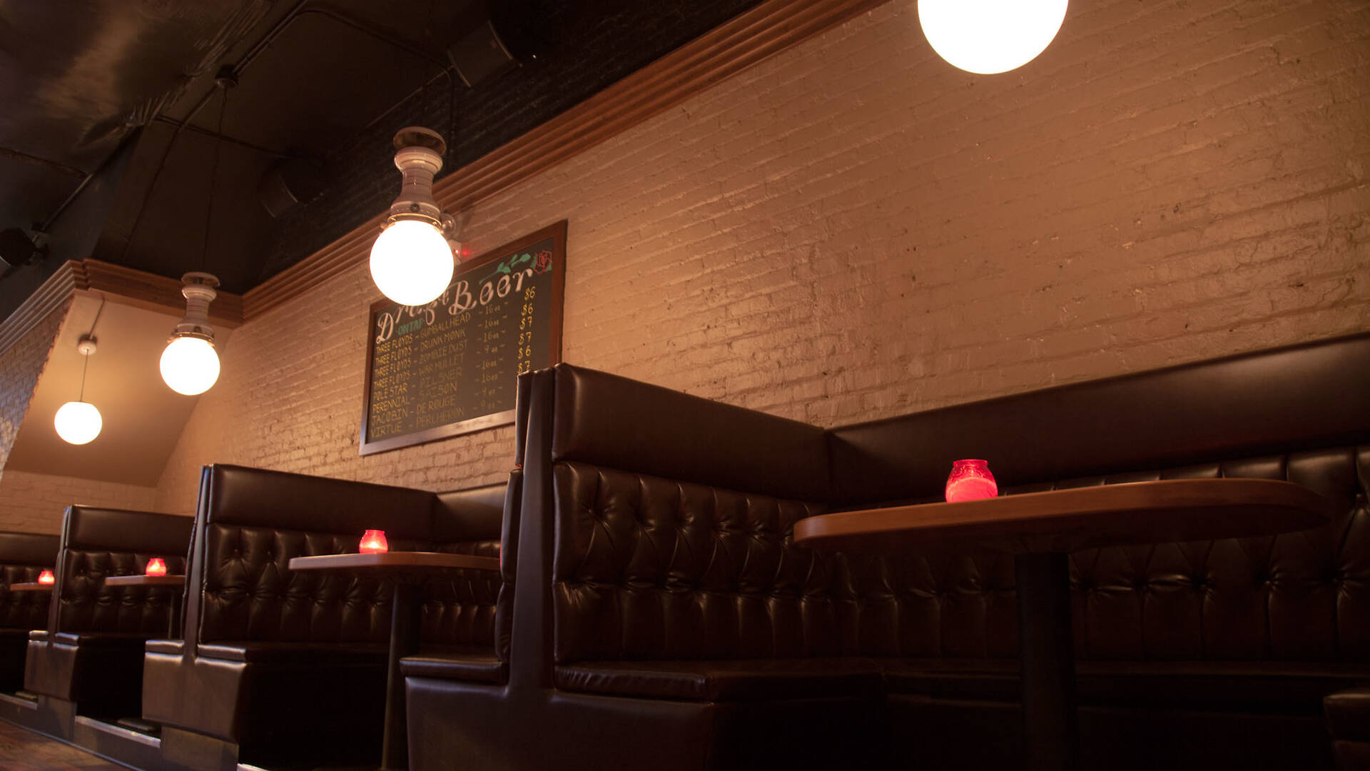 Lone Wolf Bars in West Loop, Chicago