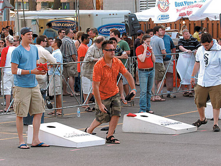 166.x600.festguide.game.cornhole.jpg